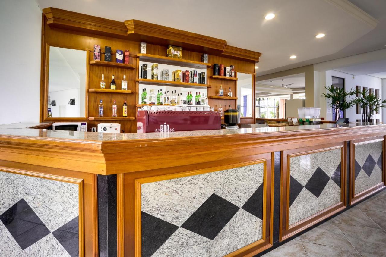 Hotel San Isidro São Gabriel Esterno foto
