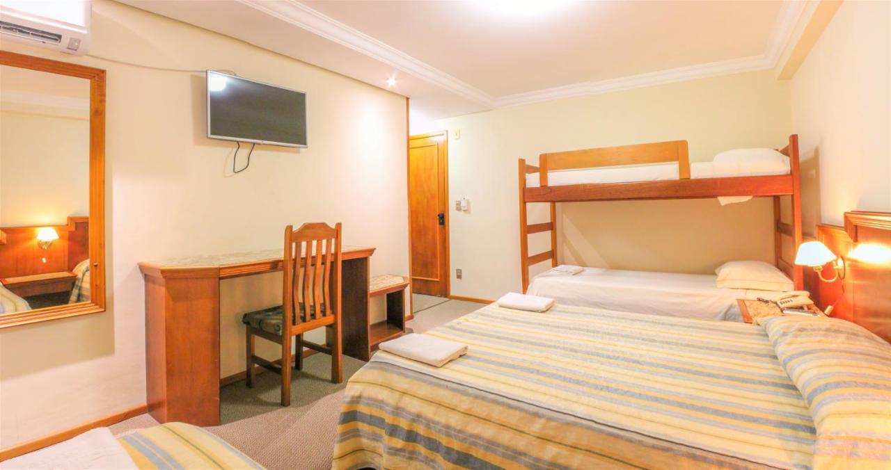 Hotel San Isidro São Gabriel Esterno foto